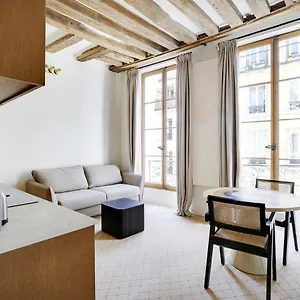 Pick A Flat's In Louvre - Rue Saint Honore Apartment Paris